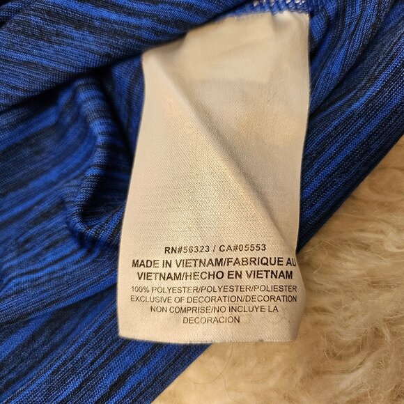 The Nike Tee Men's Toronto Blue Jays Ac Velocity Raglan Legend 3/4 Sleeves Shirt - Picture 9 of 9